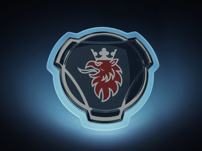 Scania logo med lys